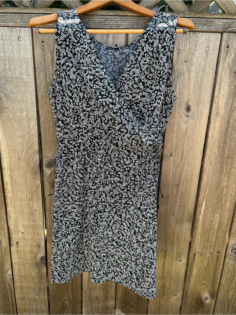 Title nine Black and White Sleeveless Dress